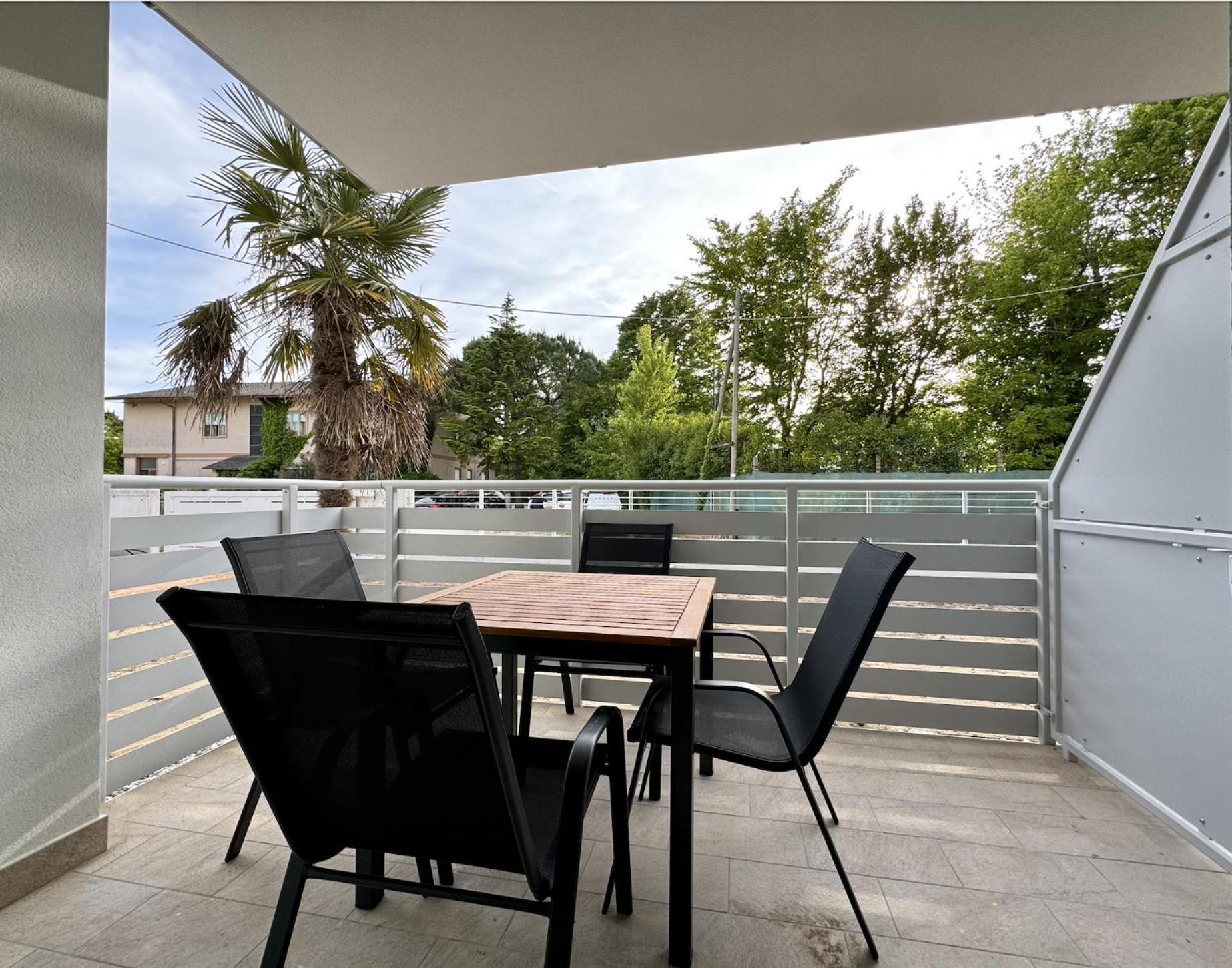 Residence Eva - Carraro Immobiliare Jesolo - Family Apartments Кавалино-Трепорти Екстериор снимка